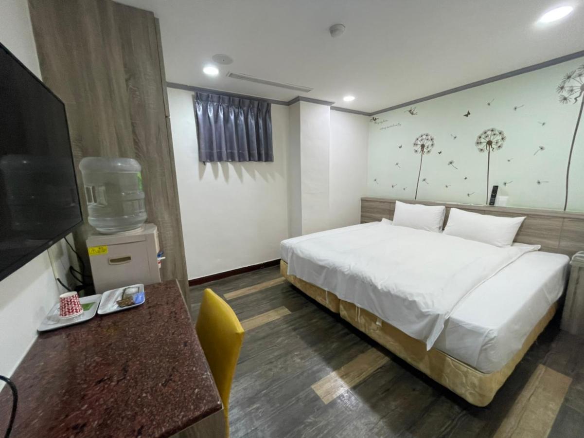A22 Wei Lu Hotel 薇旅 中レキ市 エクステリア 写真
