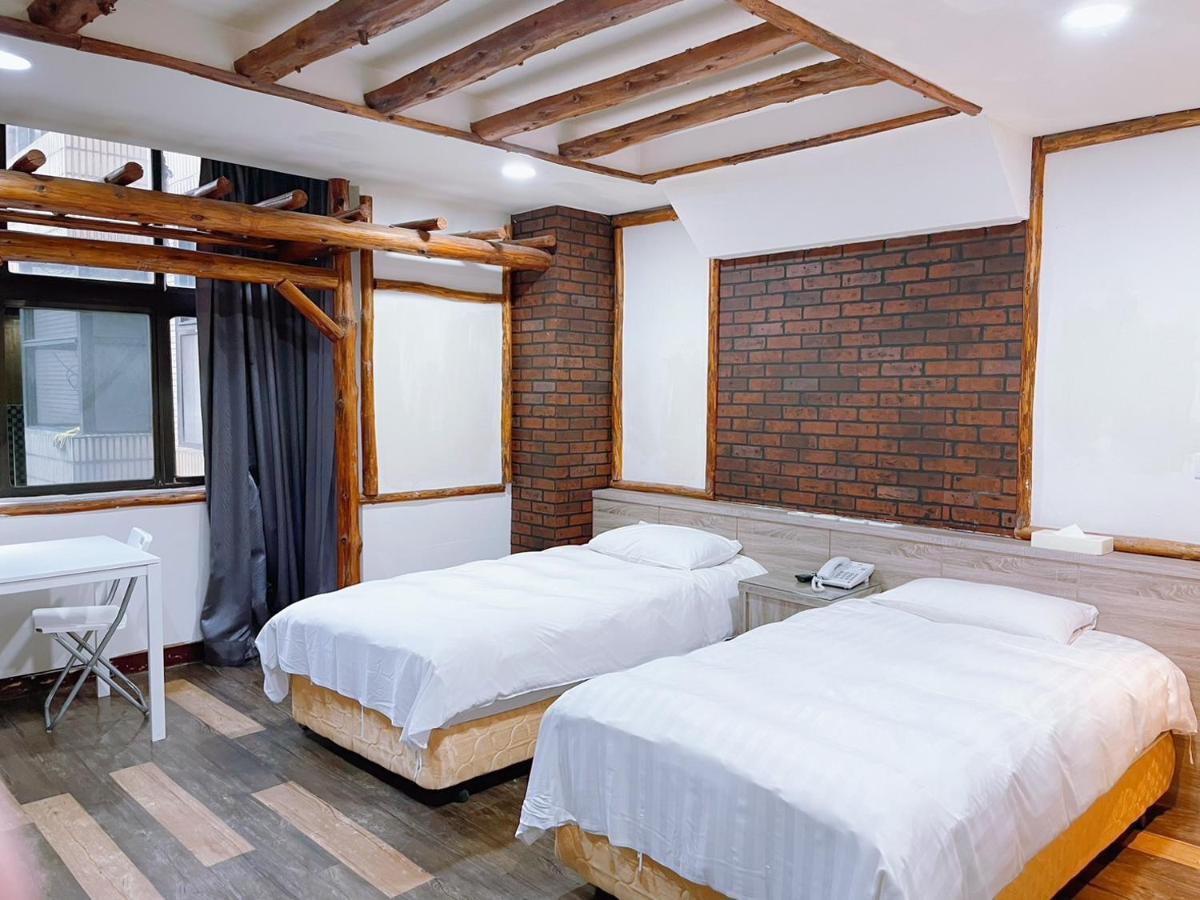 A22 Wei Lu Hotel 薇旅 中レキ市 エクステリア 写真