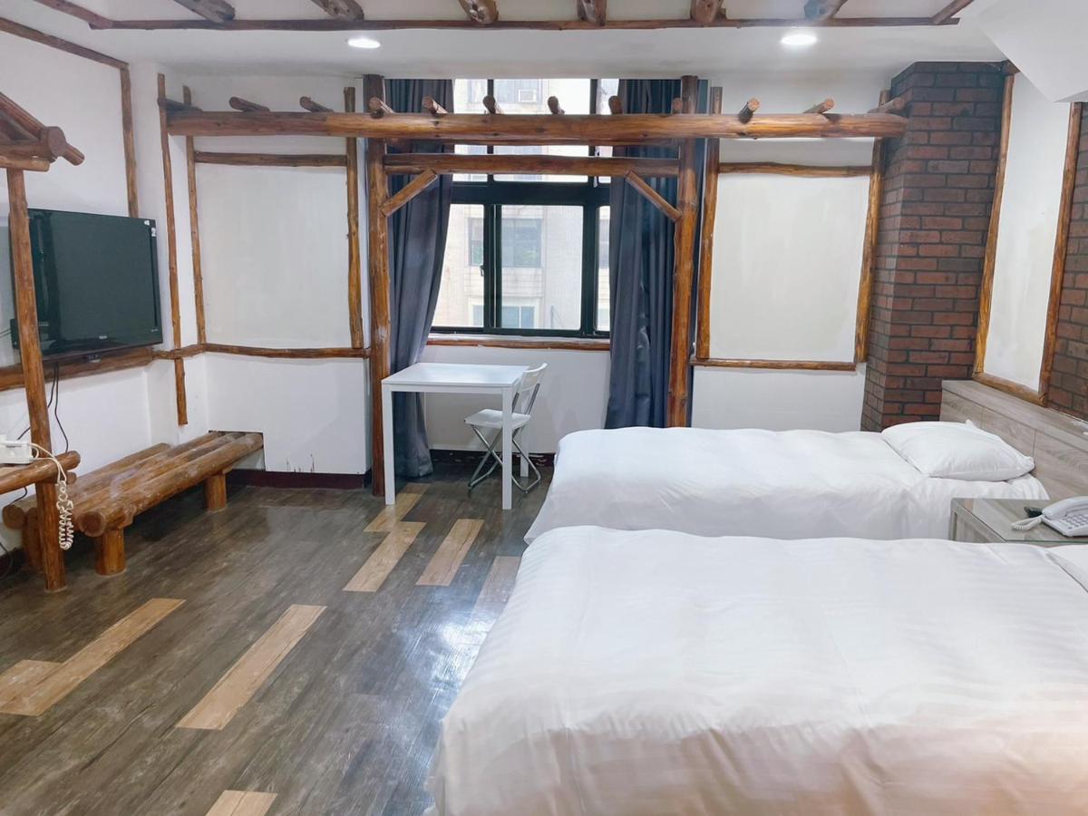 A22 Wei Lu Hotel 薇旅 中レキ市 エクステリア 写真
