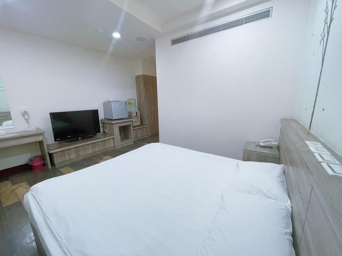A22 Wei Lu Hotel 薇旅 中レキ市 エクステリア 写真